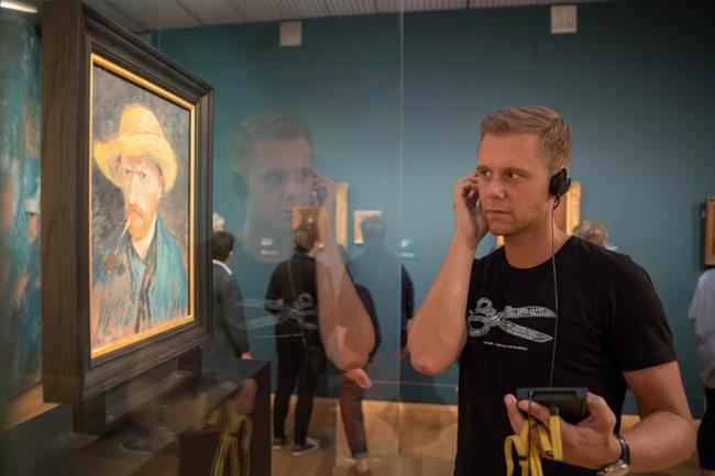 Il dj e produttore olandese al Van Gogh Museum