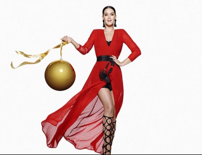 Katy Perry e il nuovo volto del Natale