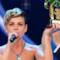 Emma vince il Festival di Sanremo 2012. Come era previsto, a furor di popolo