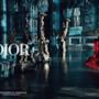 Rihanna in abito rosso Dior