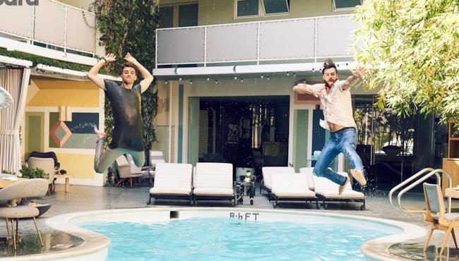 Andrew Taggart e Alex Pall due ville ad Hollywood per 6 milioni di dollari Andrew Taggart e Alex Pall i The Chainsmokers
