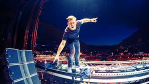 Hardwell ha svelato chi salirà con lui sul palco del Tomorrowland, il più grande festival EDM