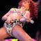 Rihanna Loud Tour: concerto interrotto per un incendio