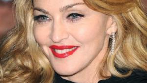 Madonna: per il Super Bowl 2012 prove "brutali"