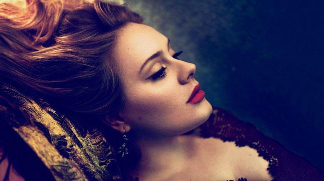 Primo piano di Adele