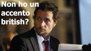 Jovanotti alla CNN corregge il giornalista con il suo accento tipicamente italiano [VIDEO]