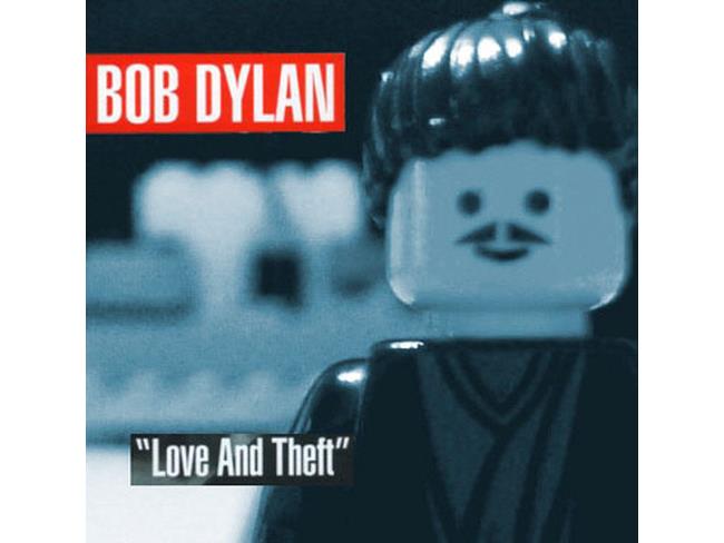 La copertina di Love And Theft riprodotta con i Lego