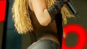 Shakira, domani la cantante più "Loca" live a Torino