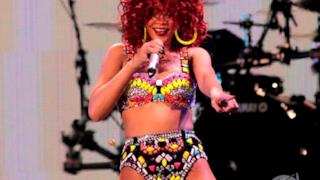 Rihanna Loud Tour - 8