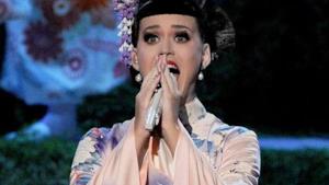 Katy Perry con kimono da geisha