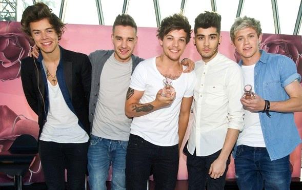 One Direction twitter pics - 123