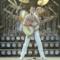 Freddie Mercury sul palco di Montreal, 1981