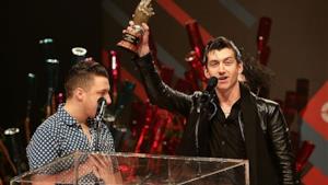 Arctic Monkeys agli NME Awards 2014