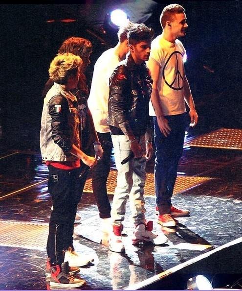 One Direction twitter pics - 65