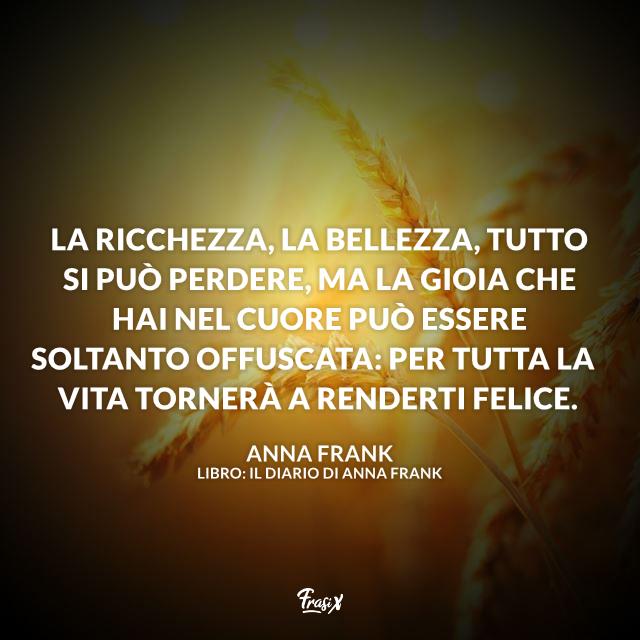 Frase sulla felicità di Anna Frank Immagine con frase sulla felicità di Anna Frank