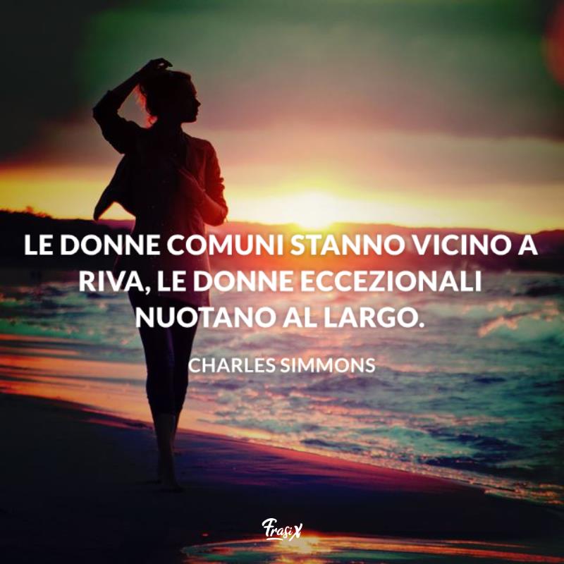 Frasi belle sulle donne simmons Donna passeggia in riva al mare al tramonto