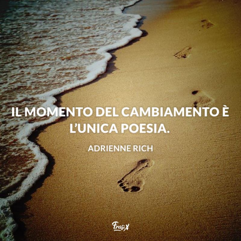 Frasi sulla vita nuova rich Spiaggia con le orme di uomo