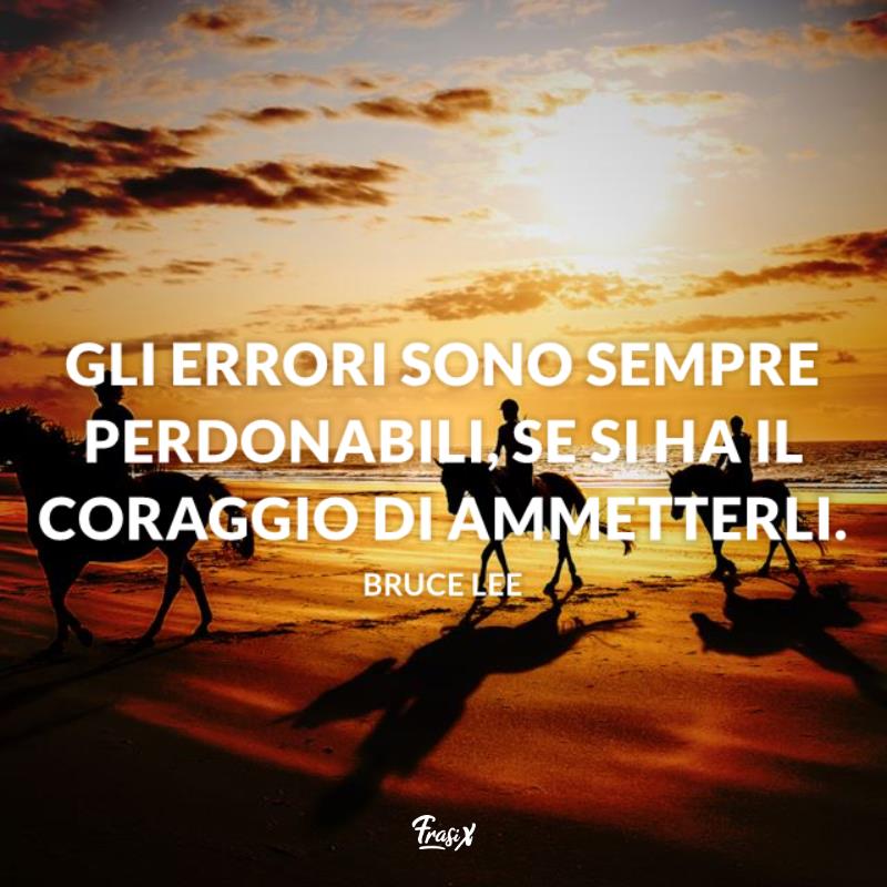 Frasi sugli errori bruce lee Persone passeggiano a cavallo in spiaggia