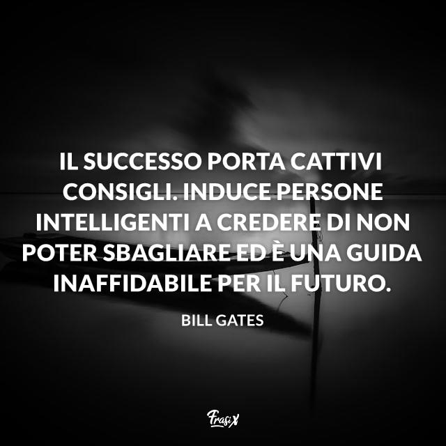Frase di Bill Gates sul successo Immagine con frase di Bill Gates sul successo