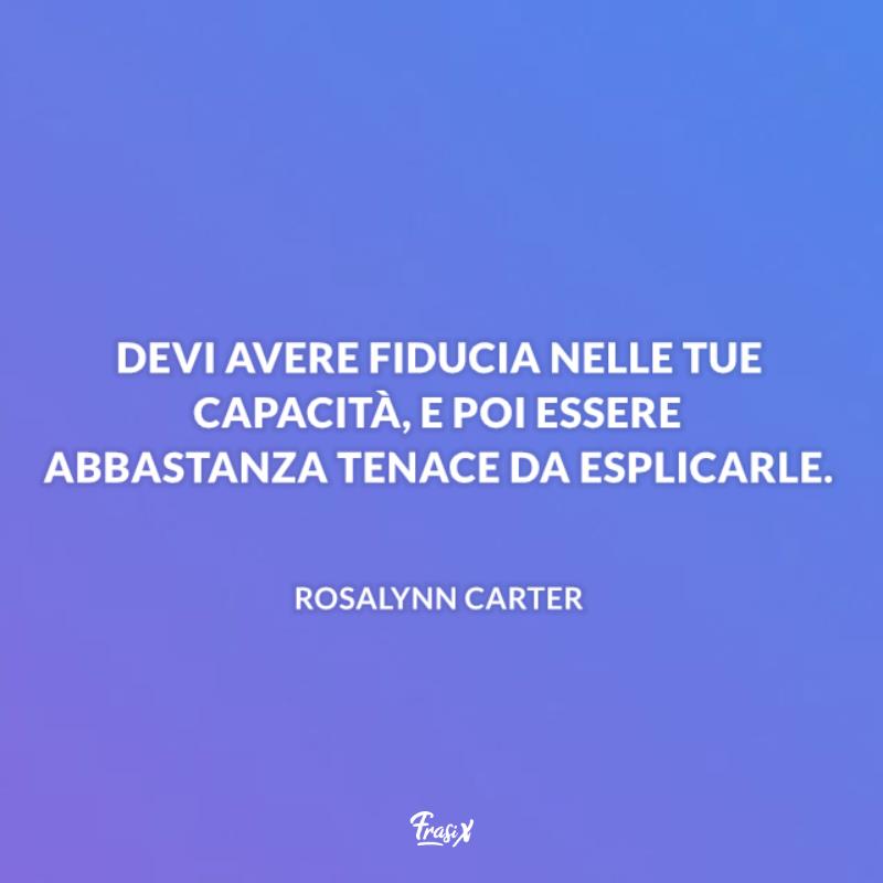 Frasi sulla determinazione carter Sfondo viola