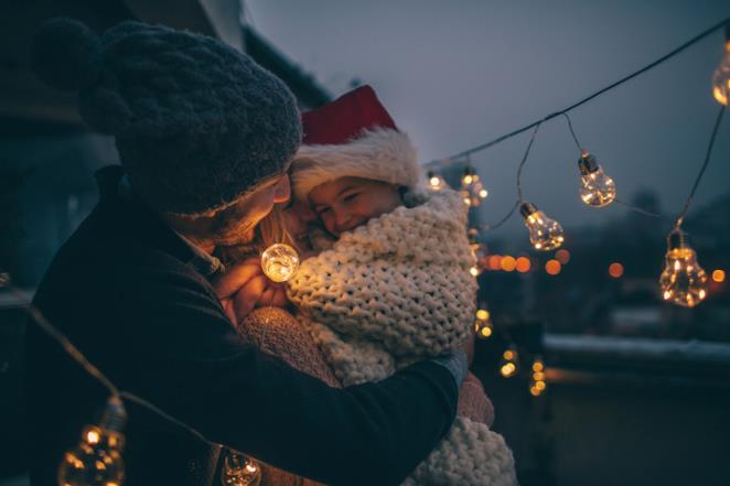 Frasi Brevi Di Natale.Frasi Di Natale Auguri E Aforismi Per Amici Famigliari E Colleghi