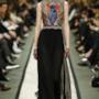Givenchy lancia la sua nuova collezione e sfila la modella Mariacarla Boscono 