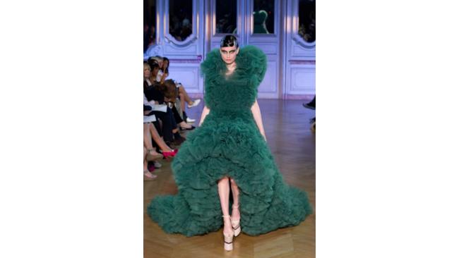 Alta moda o Haute Couture indicano abiti di alta sartoria