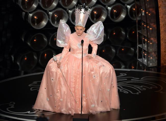 Ellen DeGeneres performance at Oscars 2014