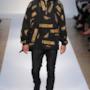 Moschino lancia la nuova collezione di Jeremy Scott per la summer dirante la London Fashion Week