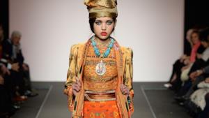 ALTAROMA 2014 sfila Curiel Couture
