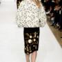 Paris Fashion Week 2014 colori tenui ma con giochi di stampe per Chloè