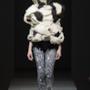 Comme des Garçons porta in passerella creatività e unicità durante la Paris Fashion Week 2014