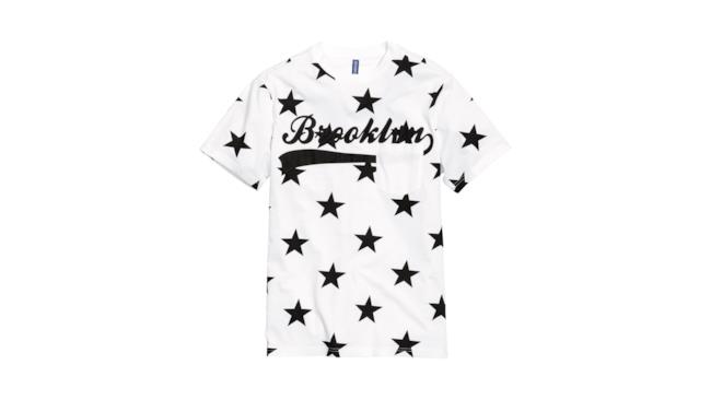 La maglia di H&M per i saldi 2014 diventa un must have
