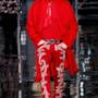 Fall winter collection si tinge di rosso Versace uomo 2014-15