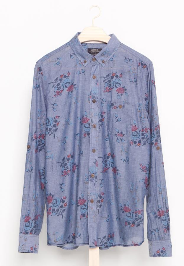 Camicia con fantasia floreale di Pull & Bear per la shopping list