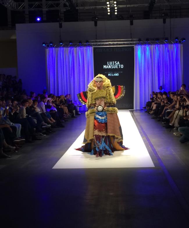 Abstract Feelings fashion show