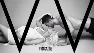 La cantante americana Christina Aguilera appare nuda e incinta su V magazine