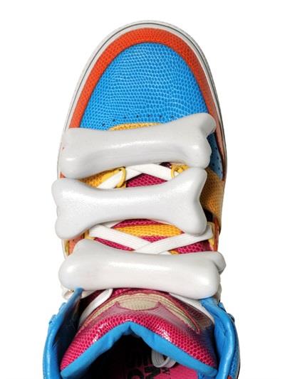 Per i saldi 2014 non perderti le sneakers da donna di Jeremy Scott su LUISAVIAROMA