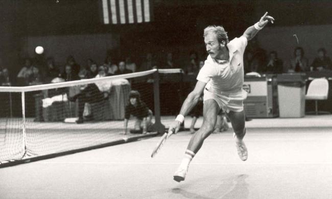 Stan Smith fu l'ispirazione per creare una scarpa iconica di Adidas