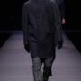 Un cappotto asimmetrico per Zegna per la Milano Fashion Week