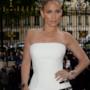 Jennifer Lopez in Versace per la sfilata haute couture di Parigi, luglio 2014