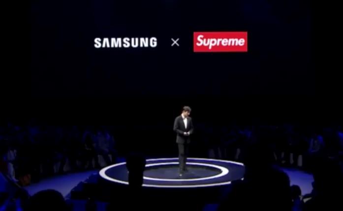 Samsung annuncia una partnership con la falsa Supreme Fotogramma dell'evento Samsung in Cina per l'annuncio del Galaxy A8s