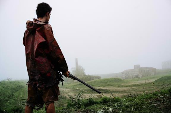 Una scena del film La terra dei figli