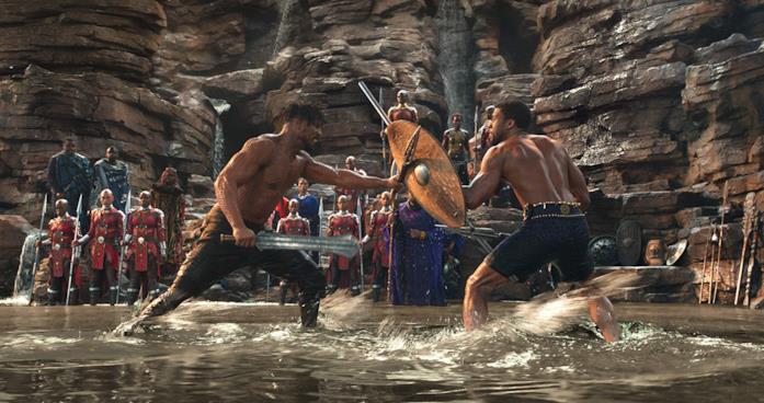 Bob Iger vuole incontrare Martin Scorsese per parlare dei film Marvel Michael B. Jordan e Chadwick Boseman in una scena del film Black Panther