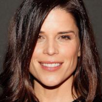 Neve Campbell