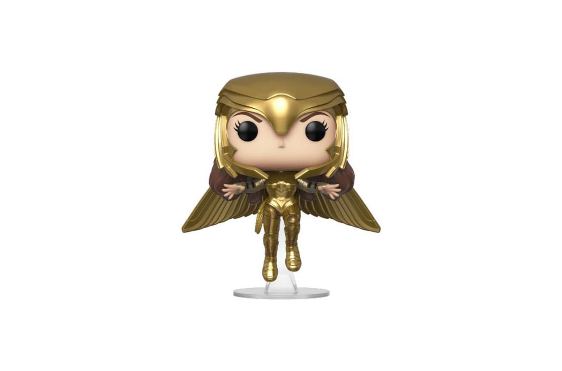 Primo piano di Gal Gadot con la Golden Armor