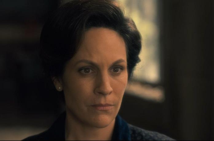Annabeth Gish in Hill House Annabeth Gish in Hill House