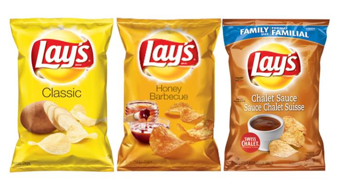 Le patatine fritte in busta di Lay's Tre confezioni di patatine fritte di Lay's