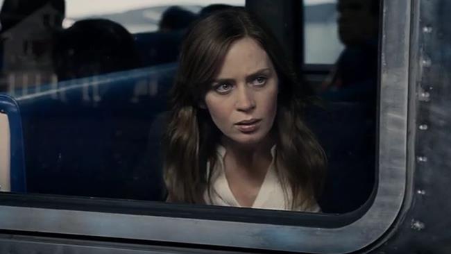 Emily Blunt è Rachel