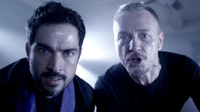 Padre Marcus e padre Tomas in The Exorcist 2